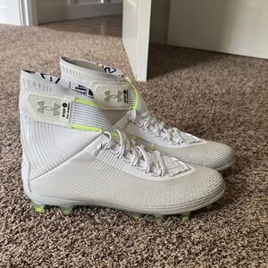 Under Armour Highlight MC Football Cleats